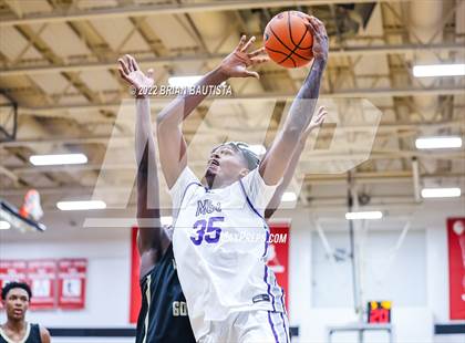 Thumbnail 2 in Mount St. Joseph vs Neumann-Goretti (Iolani Classic Honolulu - Final) photogallery.