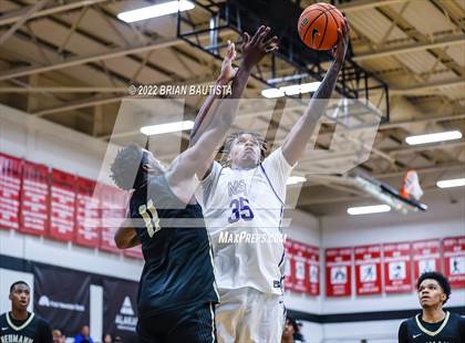 Thumbnail 1 in Mount St. Joseph vs Neumann-Goretti (Iolani Classic Honolulu - Final) photogallery.