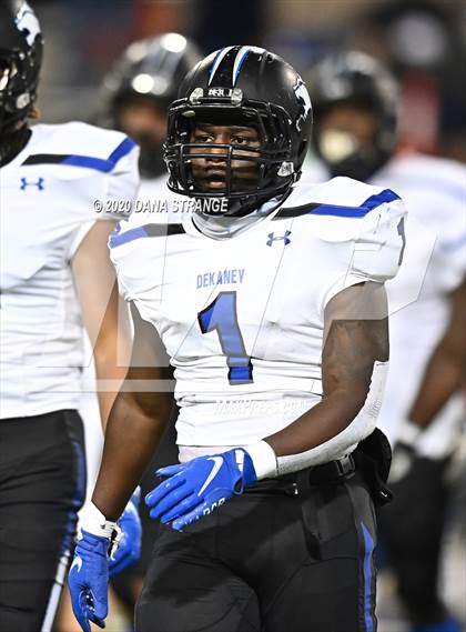 Thumbnail 3 in Dekaney @ Bridgeland (UIL 6A Area Playoff) photogallery.