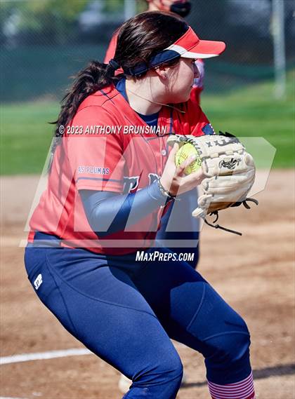 Thumbnail 3 in Pleasant Grove vs. Las Plumas (Stephanie LeDoux Tournament) photogallery.