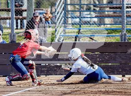 Thumbnail 2 in Pleasant Grove vs. Las Plumas (Stephanie LeDoux Tournament) photogallery.