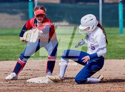 Thumbnail 1 in Pleasant Grove vs. Las Plumas (Stephanie LeDoux Tournament) photogallery.