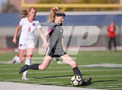 Thumbnail 3 in Mountain View vs St. Ignatius (CIF CCS Open Division Semifinal) photogallery.