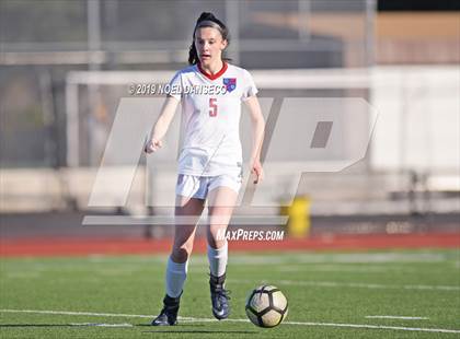 Thumbnail 2 in Mountain View vs St. Ignatius (CIF CCS Open Division Semifinal) photogallery.