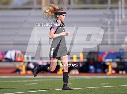 Thumbnail 2 in Mountain View vs St. Ignatius (CIF CCS Open Division Semifinal) photogallery.