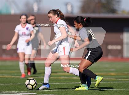 Thumbnail 1 in Mountain View vs St. Ignatius (CIF CCS Open Division Semifinal) photogallery.