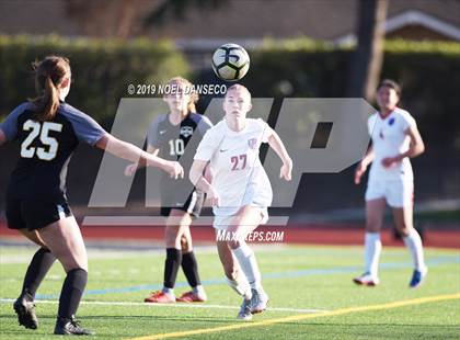 Thumbnail 1 in Mountain View vs St. Ignatius (CIF CCS Open Division Semifinal) photogallery.