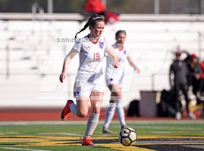 Thumbnail 3 in Mountain View vs St. Ignatius (CIF CCS Open Division Semifinal) photogallery.