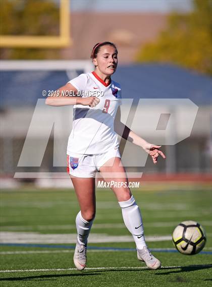 Thumbnail 1 in Mountain View vs St. Ignatius (CIF CCS Open Division Semifinal) photogallery.