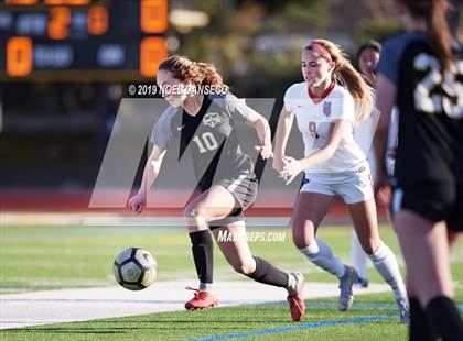 Thumbnail 3 in Mountain View vs St. Ignatius (CIF CCS Open Division Semifinal) photogallery.