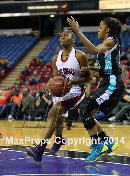 Thumbnail 3 in Pleasant Grove vs Canyon Springs (CIF State D1 Final) photogallery.