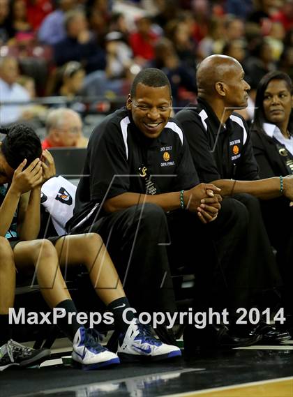 Thumbnail 3 in Pleasant Grove vs Canyon Springs (CIF State D1 Final) photogallery.