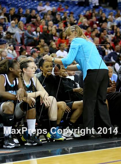 Thumbnail 3 in Pleasant Grove vs Canyon Springs (CIF State D1 Final) photogallery.