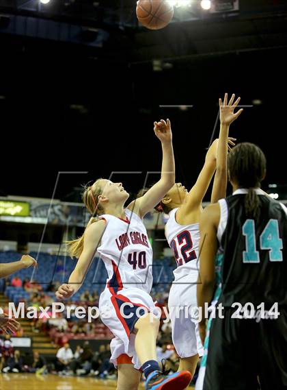 Thumbnail 1 in Pleasant Grove vs Canyon Springs (CIF State D1 Final) photogallery.