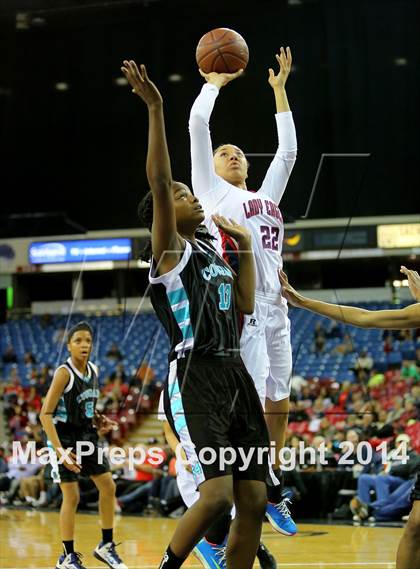 Thumbnail 3 in Pleasant Grove vs Canyon Springs (CIF State D1 Final) photogallery.