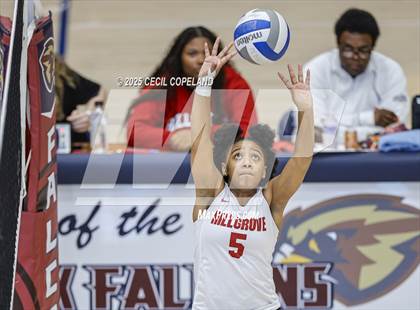 Thumbnail 3 in Harrison vs. Hillgrove (Region 3AAAAAA Championship) photogallery.