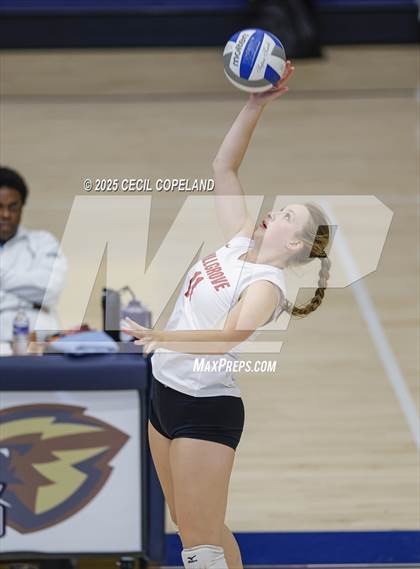 Thumbnail 1 in Harrison vs. Hillgrove (Region 3AAAAAA Championship) photogallery.