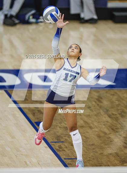 Thumbnail 1 in Harrison vs. Hillgrove (Region 3AAAAAA Championship) photogallery.