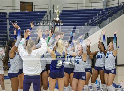 Thumbnail 3 in Harrison vs. Hillgrove (Region 3AAAAAA Championship) photogallery.