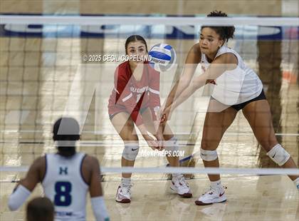 Thumbnail 3 in Harrison vs. Hillgrove (Region 3AAAAAA Championship) photogallery.