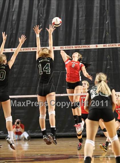 Thumbnail 3 in Cardinal Gibbons vs North Iredell (NCHSAA 3A Final) photogallery.