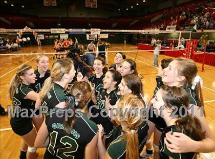 Thumbnail 2 in Cardinal Gibbons vs North Iredell (NCHSAA 3A Final) photogallery.