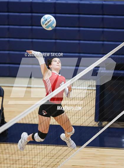 Thumbnail 1 in Goose Creek Memorial @ Kingwood photogallery.