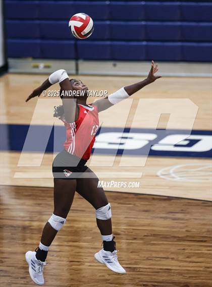 Thumbnail 2 in Goose Creek Memorial @ Kingwood photogallery.