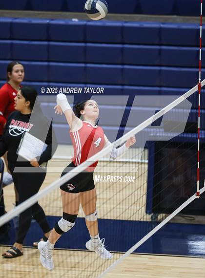 Thumbnail 3 in Goose Creek Memorial @ Kingwood photogallery.