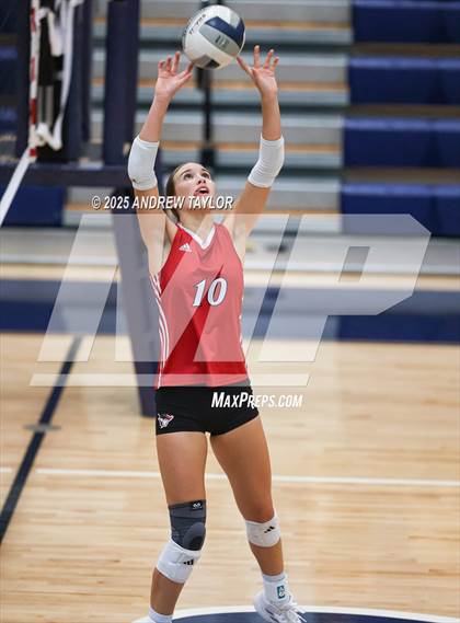 Thumbnail 2 in Goose Creek Memorial @ Kingwood photogallery.