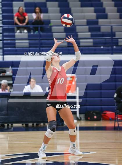 Thumbnail 2 in Goose Creek Memorial @ Kingwood photogallery.