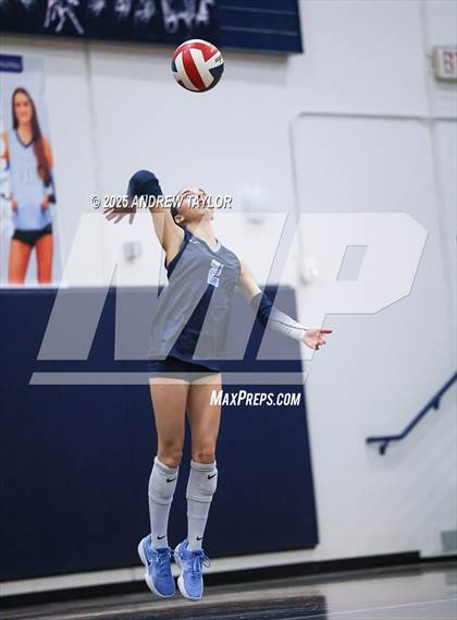 Thumbnail 3 in Goose Creek Memorial @ Kingwood photogallery.