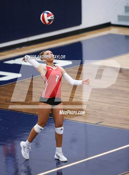 Thumbnail 1 in Goose Creek Memorial @ Kingwood photogallery.