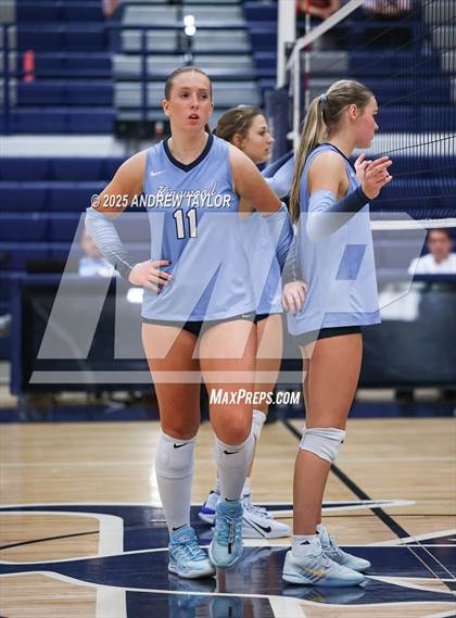 Thumbnail 3 in Goose Creek Memorial @ Kingwood photogallery.