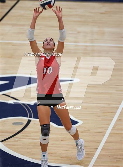 Thumbnail 3 in Goose Creek Memorial @ Kingwood photogallery.