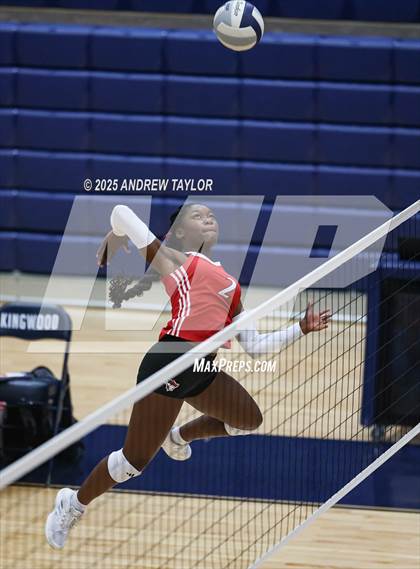 Thumbnail 2 in Goose Creek Memorial @ Kingwood photogallery.