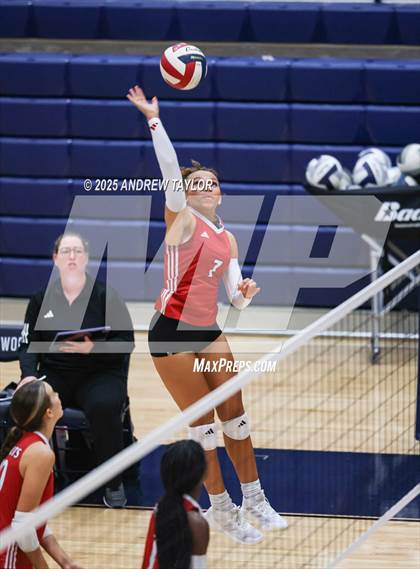 Thumbnail 1 in Goose Creek Memorial @ Kingwood photogallery.