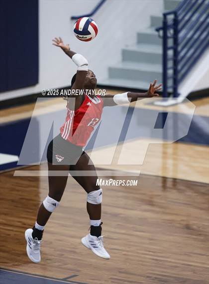 Thumbnail 2 in Goose Creek Memorial @ Kingwood photogallery.