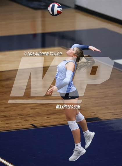 Thumbnail 2 in Goose Creek Memorial @ Kingwood photogallery.