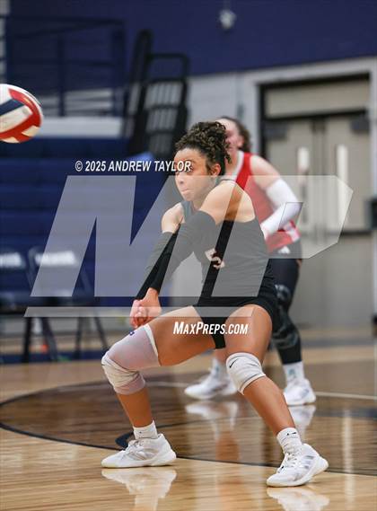 Thumbnail 1 in Goose Creek Memorial @ Kingwood photogallery.