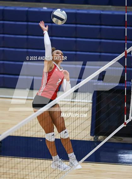 Thumbnail 1 in Goose Creek Memorial @ Kingwood photogallery.