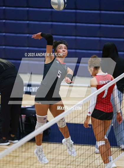 Thumbnail 1 in Goose Creek Memorial @ Kingwood photogallery.