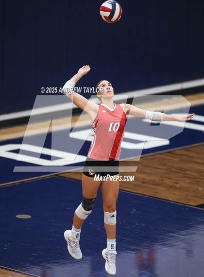 Thumbnail 1 in Goose Creek Memorial @ Kingwood photogallery.