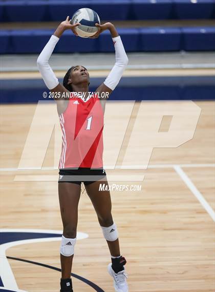 Thumbnail 1 in Goose Creek Memorial @ Kingwood photogallery.