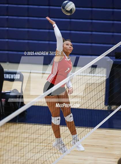 Thumbnail 3 in Goose Creek Memorial @ Kingwood photogallery.