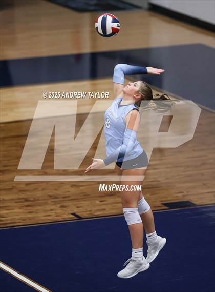 Thumbnail 3 in Goose Creek Memorial @ Kingwood photogallery.