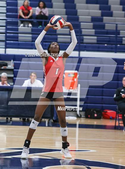 Thumbnail 1 in Goose Creek Memorial @ Kingwood photogallery.