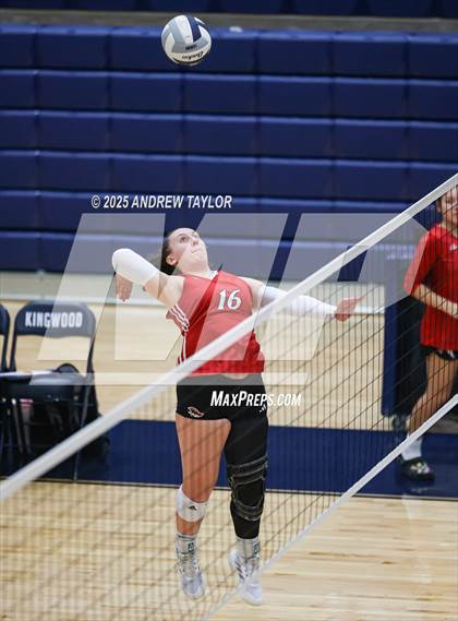 Thumbnail 1 in Goose Creek Memorial @ Kingwood photogallery.