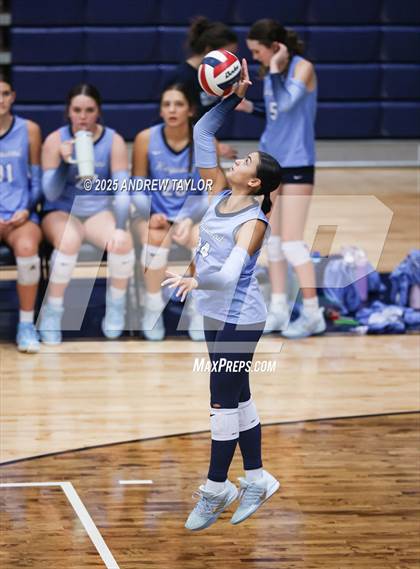 Thumbnail 2 in Goose Creek Memorial @ Kingwood photogallery.