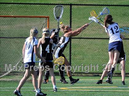 Thumbnail 2 in Warwick @ Penn Manor photogallery.